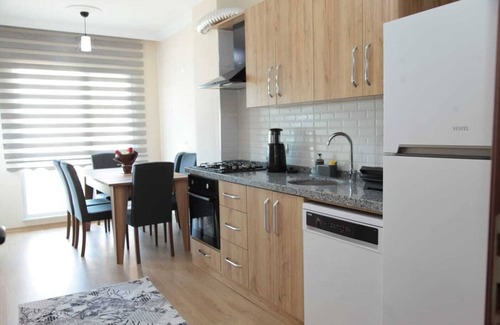 Yomra Apartamento | Kivanc Residence