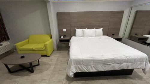 Houston Hotel | Kiwi Inn Capital O Houston - Hwy 249