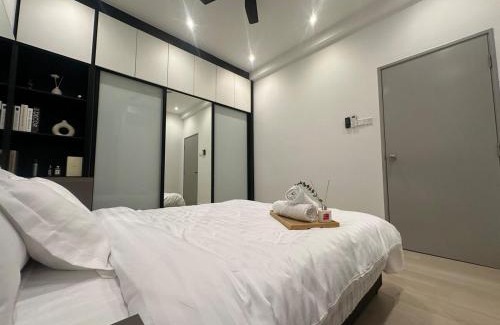 Salak South Apartamento | KL City 3BR 3Bath Condo , Razak city ,TV box & Pool