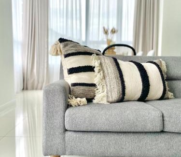 Kuala Lumpur Apartamento | KL COSY CONDO - NEW Stylish home above KL East Mall