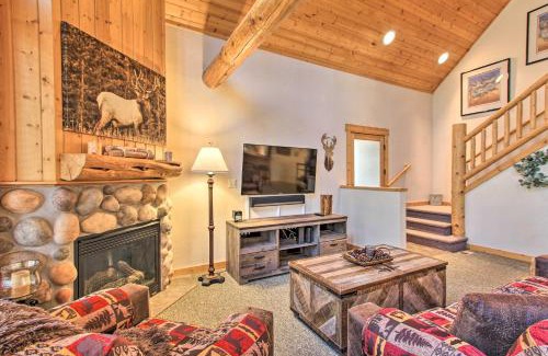 Klamath Falls Casa | Klamath Falls Cabin Retreat with Deck and Grill!