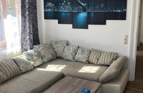 Naumburg Apartamento | Klein Apartment mit 2 Ferienwohnungen