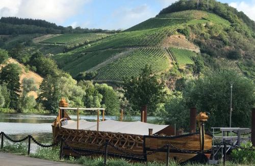 Neumagen-Dhron Casa | Klein und Fein für nach dem Wein, Römerstraße
