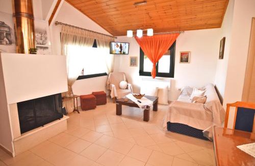 Kastoria Casa | Kleonikis wooden house Kastoria