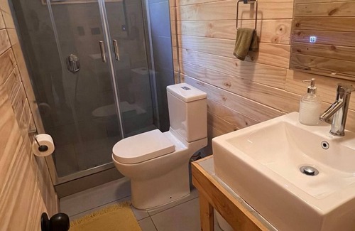 Pucon Cabina | Km 6 River Lodge