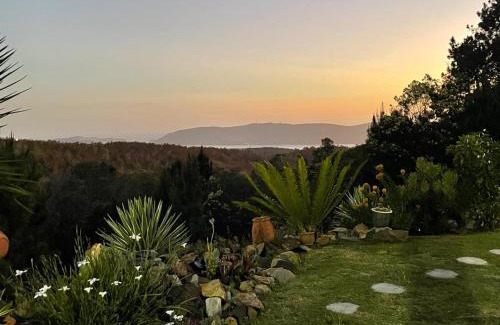 Knysna Casa | Knysna Tranquil 3 Bedroom Cabin