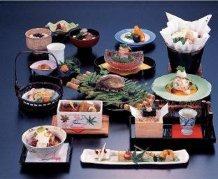 Toba Hotel | Kochoran