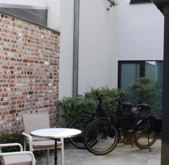 Ypres Casa | koetshuis