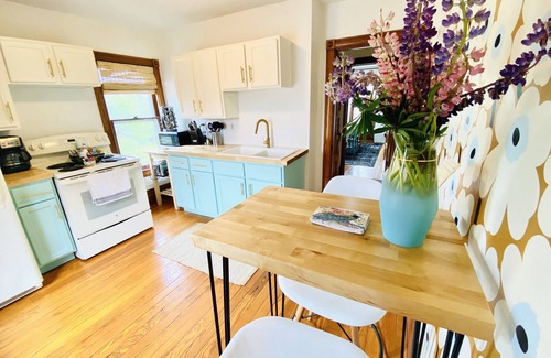 Houghton Casa | Excelente casa cerca de MTU, pistas de esquí y del centro.