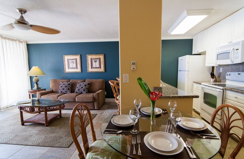 Historic Kailua Village Condominio | Kona Reef, A Raintree Vacation Club Resort
