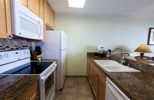 Historic Kailua Village Condominio | Kona Reef, A Raintree Vacation Club Resort