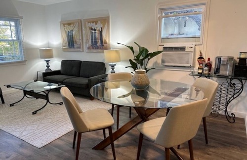 Venice Casa | Kong Guest H-5 mins walk to Venice Canal and Beach, Abbot Kinney's famous street