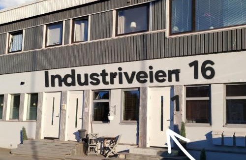 Narvik Casa | Koselig rom i sentrum Gratis Wifi og Parkering Rom 1