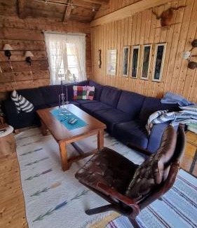 Moskenes Casa | Koselig rorbu på Tind