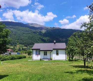 Montenegro Casa | Kosta's White House