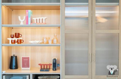 Forestville Apartamento | KozyGuru | Forestville | Boutique Style Studio Apt