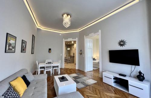 Krisztinavaros Apartamento | Krisztina Apartments