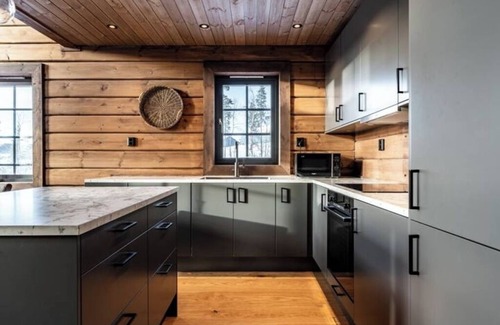 Idre Cabina | Kronhjorten – Panoramic Mountain View & Fireplace | Idre