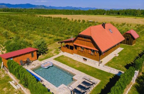 Gospic Casa | Kuća za odmor Balenović