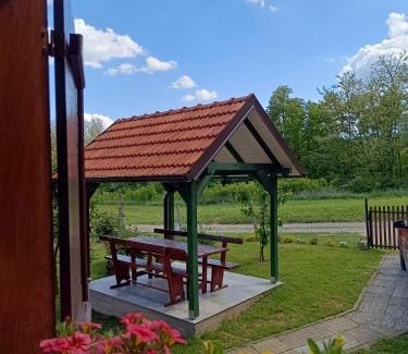 Kutina Casa | Kuća za odmor Laura