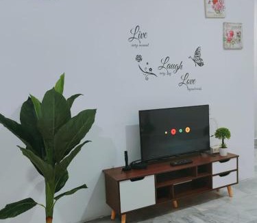 Kuantan Casa | Kuantan Town Staycation 2R2B Nrby HTAA, Menara 188#Netflix