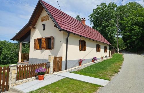 Kutjevo Casa | Kuca za odmor Poppke Leonie