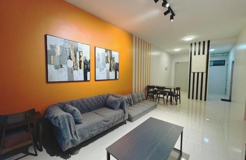 Kampung Stampin Apartamento | Kuching Cozy Comfort 07 - Home Stay GEM Suites 7 Pax near Airport & Saradise