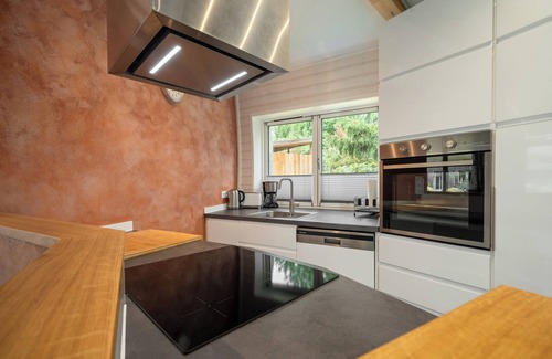 Muritz Casa | Kugelhaus EOS - Sauna, 1.5 bathrooms, south-facing terrace & garden on Lake Tollensesee