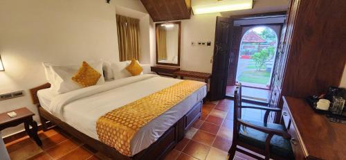 Kumarakom Complejo | Kumarakom Tharavadu - A Heritage Hotel, Kumarakom By Perfect Stays