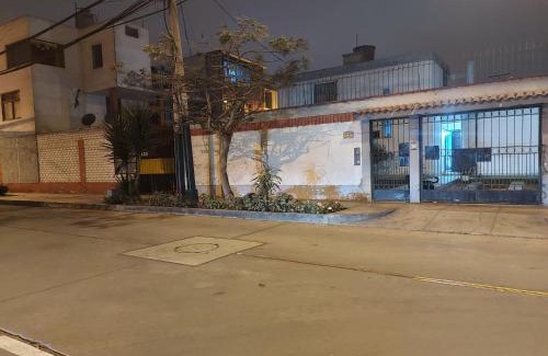 Santiago de Surco Casa | KUSIHaus