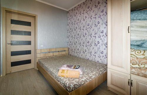 Obolon' Apartamento | Kvartirkoff na Bogatirskaya 6a, 10 floor