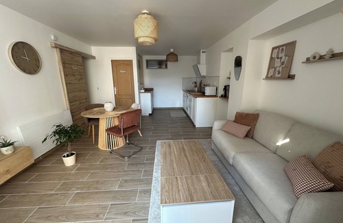 Brissac-Quince Apartamento | L'Échappée - Cosy one-bedroom apartment in Brissac, charm and calm near vineyards