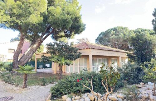 Les Hauts de Canet Apartamento | L'échappée verte - T2 - Confort -Piscine - Tennis- Parking - Climatisation - SudSéjourConciergerie