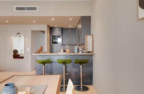 Antibes City Centre Apartamento | L'élégance à Antibes , central, 1 min de la plage