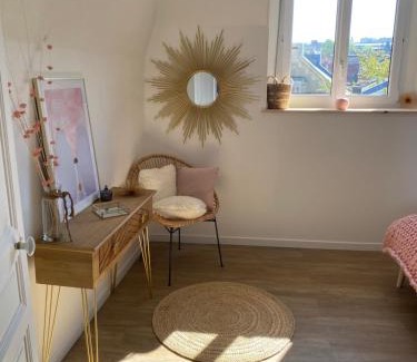 Epernay Apartamento | L’ÉLÉGANT: 80m2 vue sur vignoble au Centre d’Epernay!