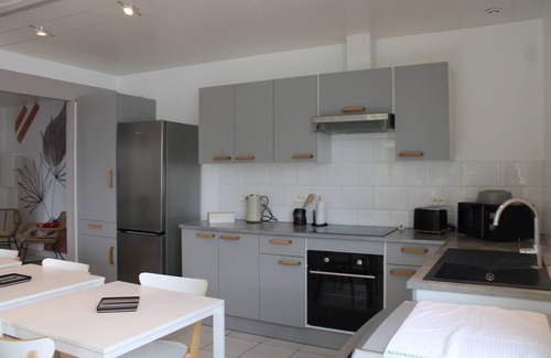 Beauvoir-sur-Mer Apartamento | L'Abri du Gois 3 Chambres (Accueil Moto, Vélos) Apartment 100 m2 with balcony