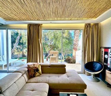 Achakkar Apartamento | L'Amina - Peaceful 1BR Retreat with Cold Jacuzzi