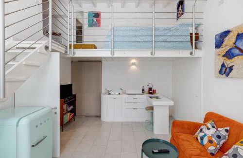 Turro Apartamento | L angolo di Giulia, tradizionale casa di ringhiera