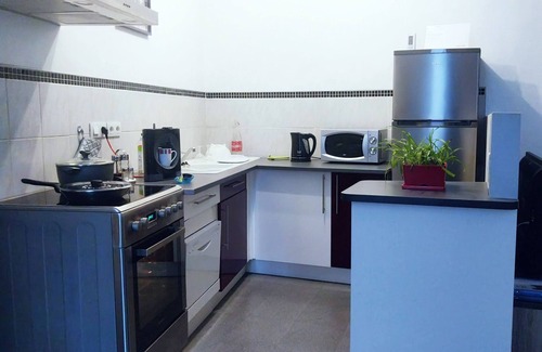 Millau Apartamento | L'appart Millau - Centro ciudad - Alojamiento con wifi y parking gratuito