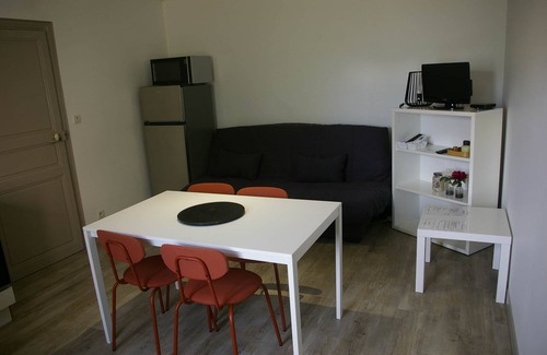 Charolles Casa | L'arconce house near town center
