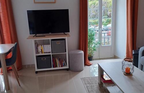 Foix Apartamento | L'Ariane, Vue sur le château