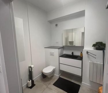 Olloy-sur-Viroin Apartamento | L'Arsenal studio