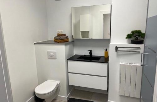Olloy-sur-Viroin Apartamento | L'Arsenal studio