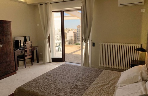 Lecce Casa | L'Attico di Piazza Mazzini Rooms