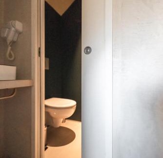 Auchay-sur-Vendee Hotel | L'authentik petit hôtel