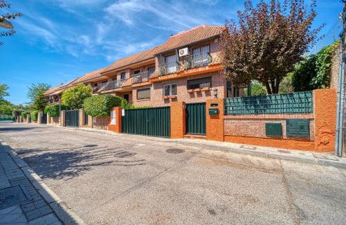 El Plantio Casa | L Casa Cafe Madrid El plantio Calle segundo anca 11 madrid 28023