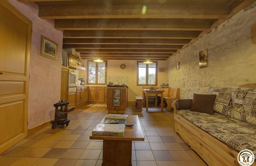 Andert-et-Condon Casa | L'ecureuil du Bugey - Andert-et-condon