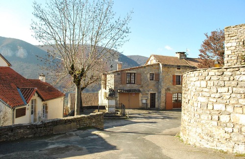 Mostuejouls Casa | L'endurme self-catering cottage