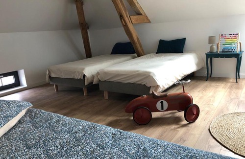 Ury Casa | L'Escale Bellifontaine