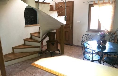 Russ Casa | L'estaminet de la vallée - Le provençal